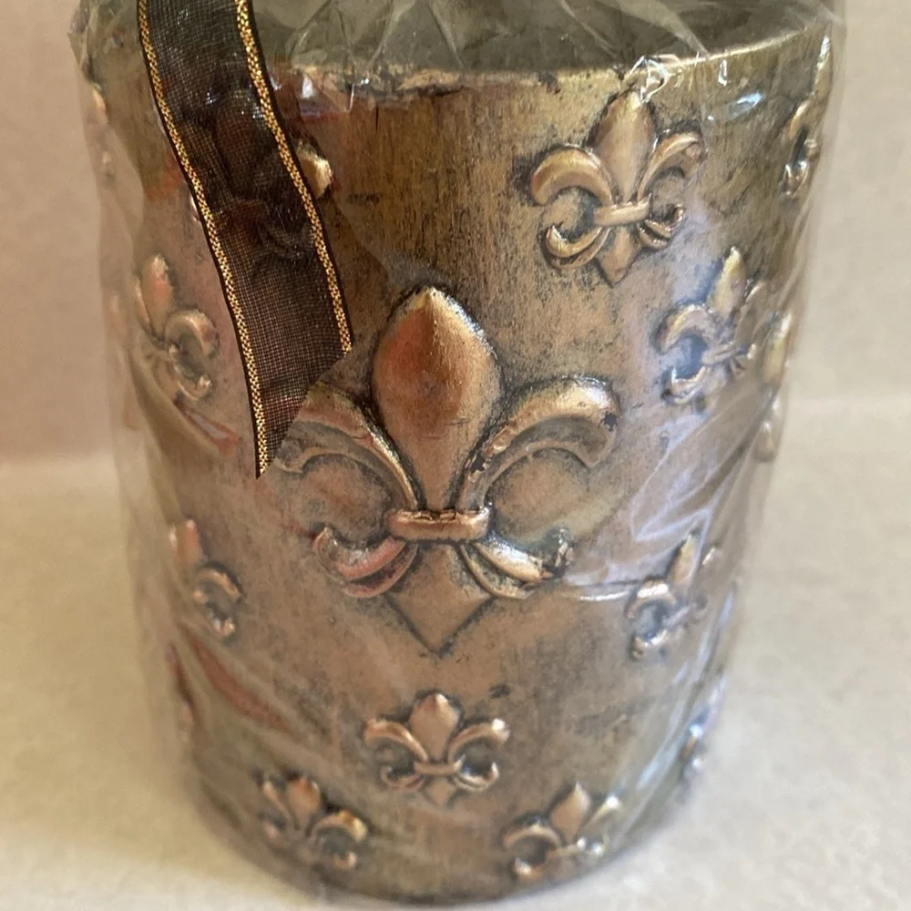 Pier 1 Unscented Candle with gold tone Base